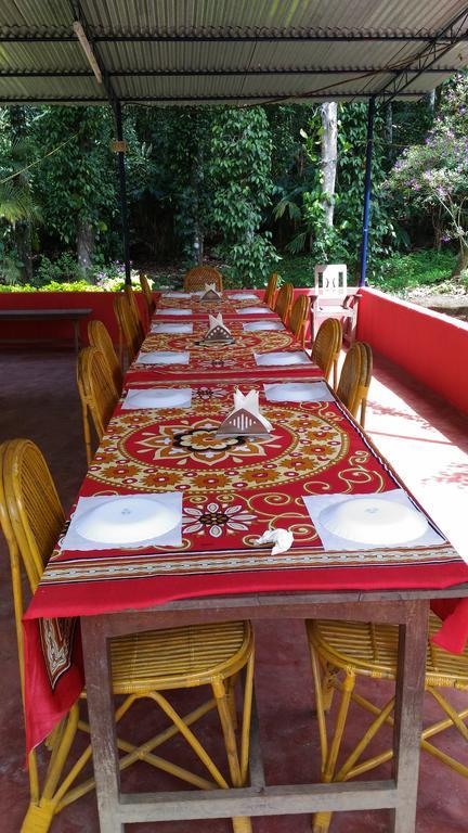 Philip Mary Farm Stay Thekkady Exterior foto